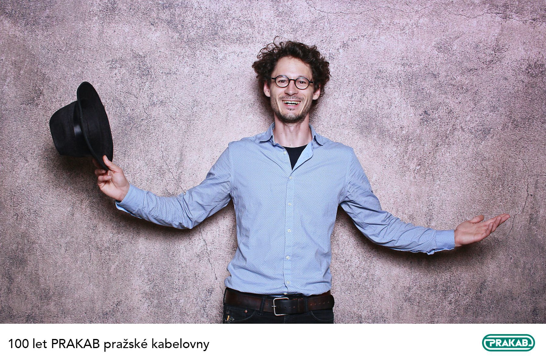 fotokoutek-firemni-vecirek-praha-100-let-prakab-16-9-2021-751763
