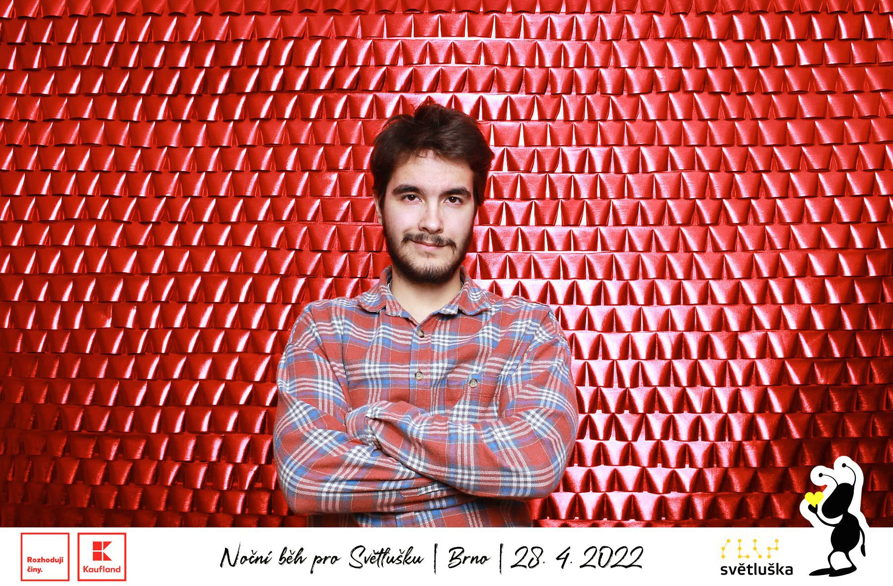 fotokoutek-brno-nocni-beh-pro-svetlusku-29-4-2022-765741
