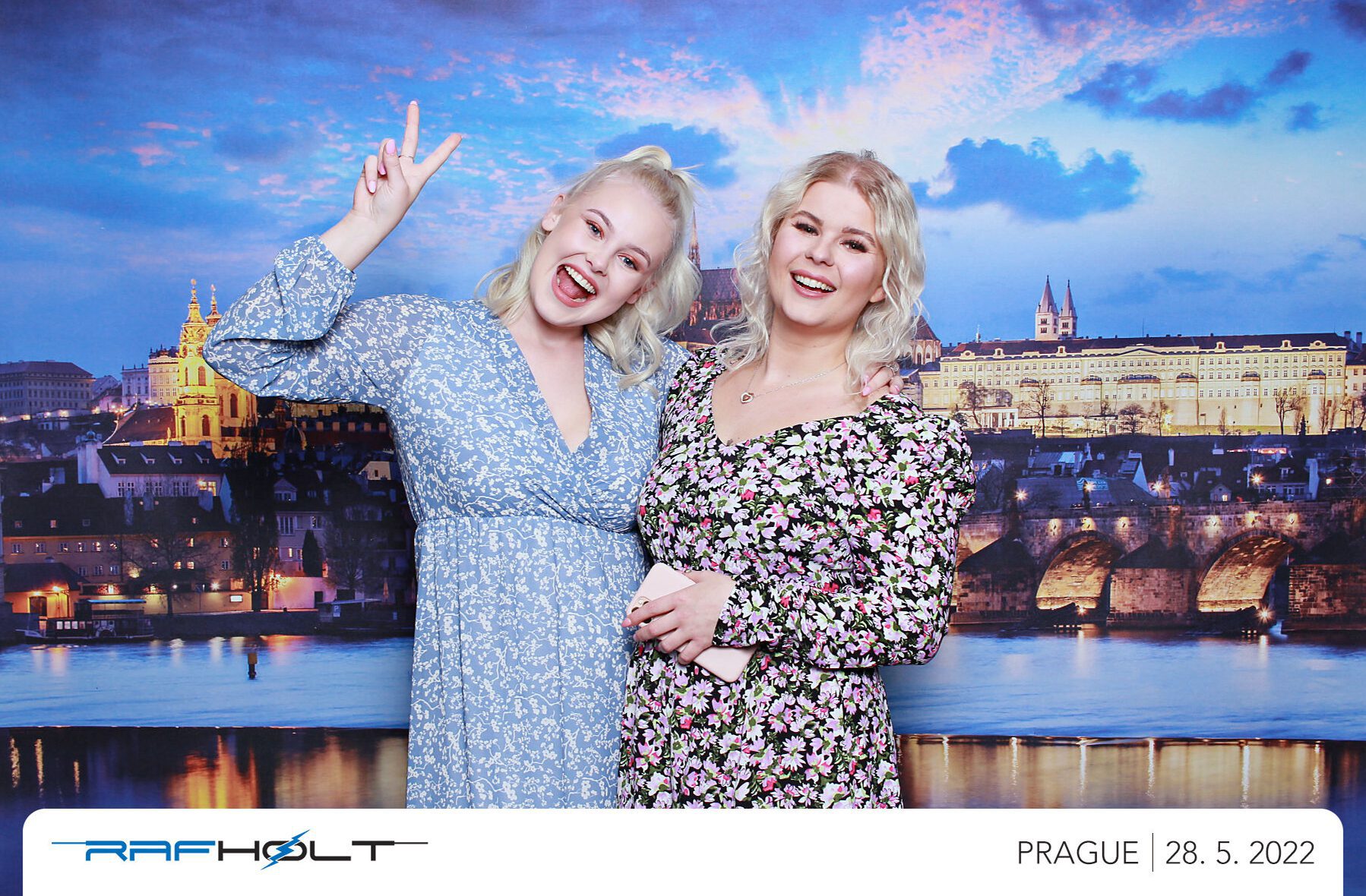 fotokoutek-firemni-vecirek-praha-rafholt-28-5-2022-772159