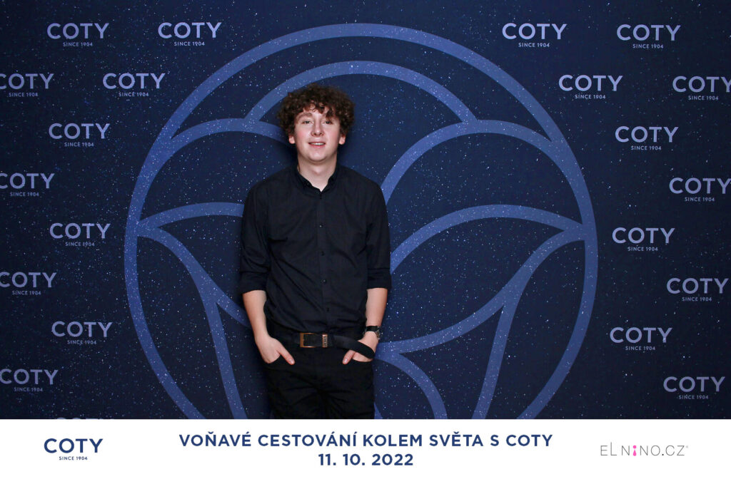 fotokoutek-konference-vonave-cestovani-kolem-sveta-s-coty-11-10-2022-802455