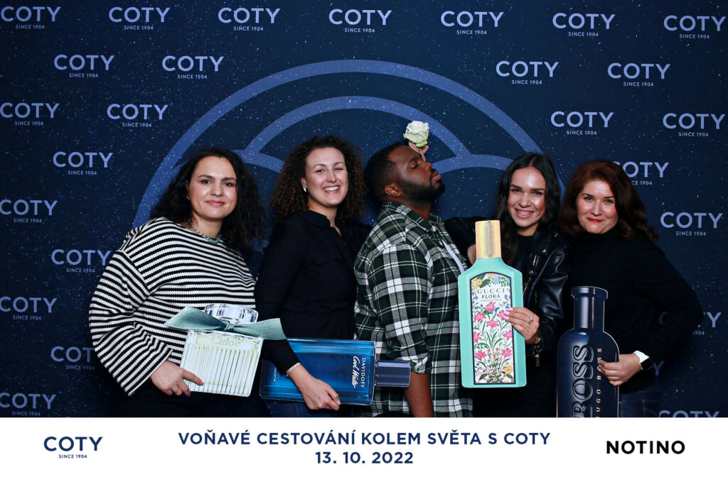 fotokoutek-brno-konference-vonave-cestovani-kolem-sveta-s-coty-13-10-2022-803006