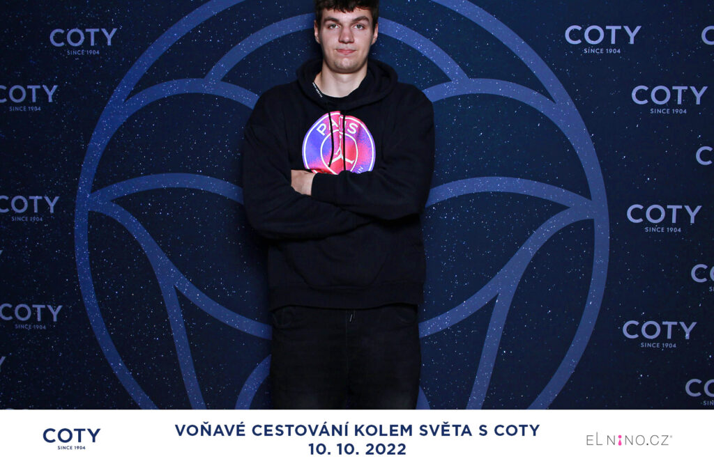 fotokoutek-konference-vonave-cestovani-kolem-sveta-s-coty-10-10-2022-802414