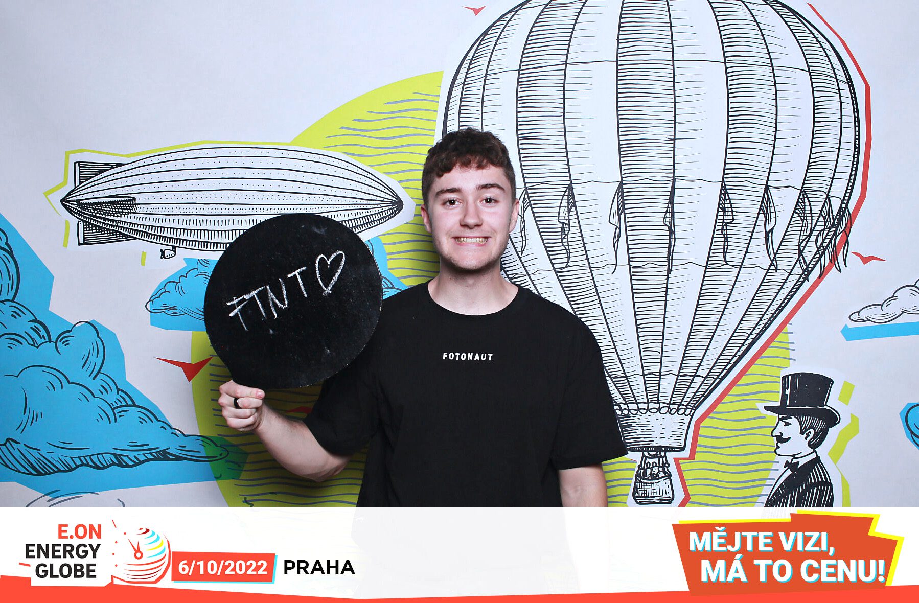 fotokoutek-firemni-vecirek-konference-praha-e-on-6-10-2022-802072