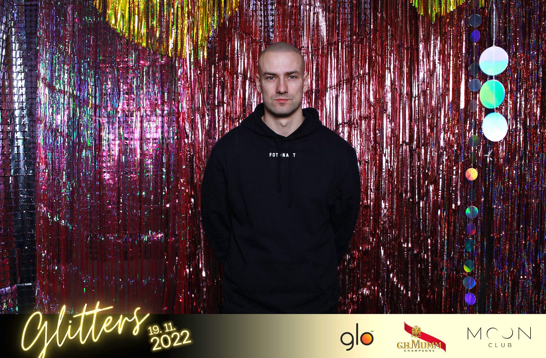 fotokoutek-praha-glitters-19-11-2022-806943