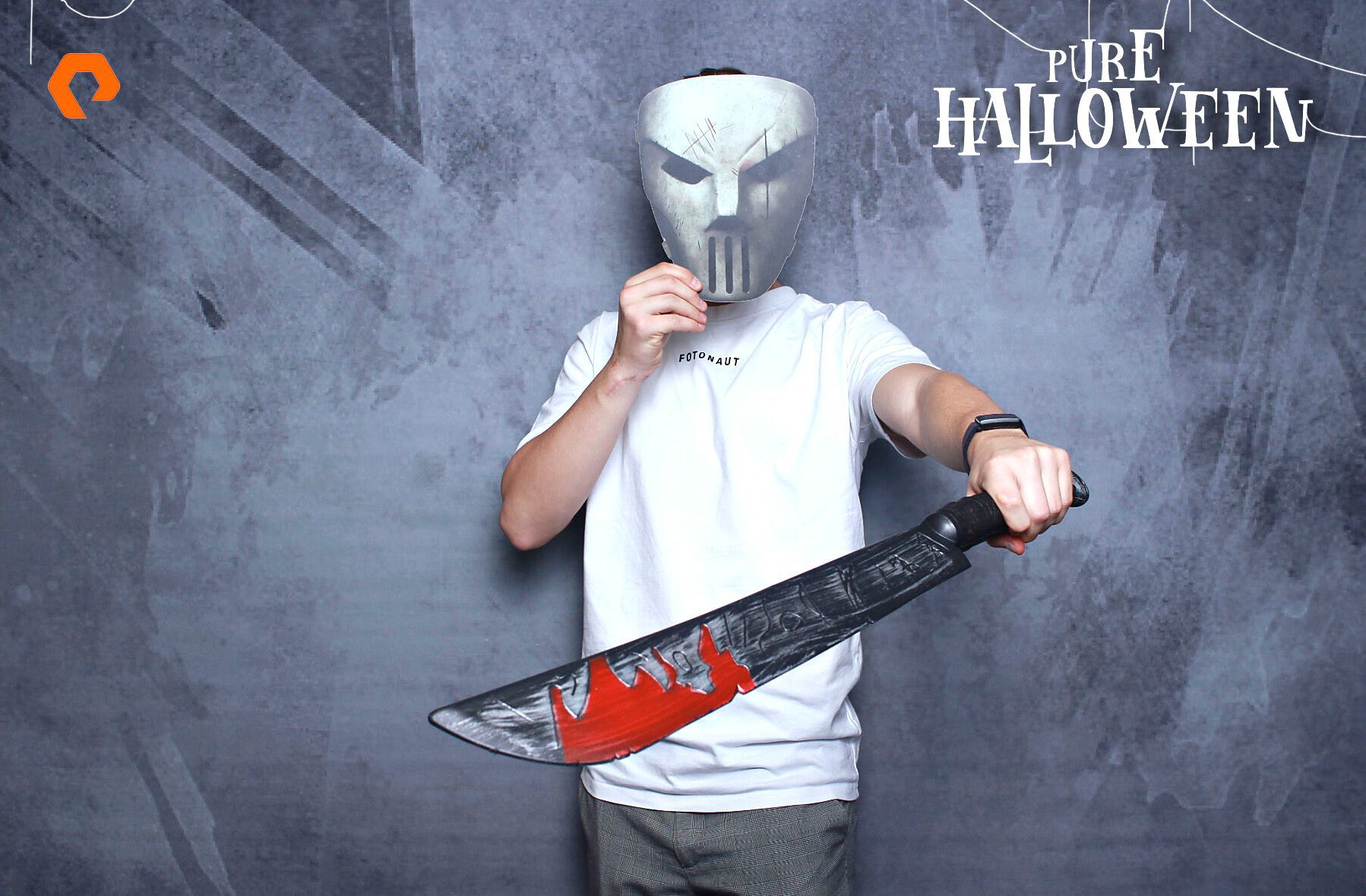 fotokoutek-firemni-vecirek-praha-pure-storage-halloween-1-11-2022-805280