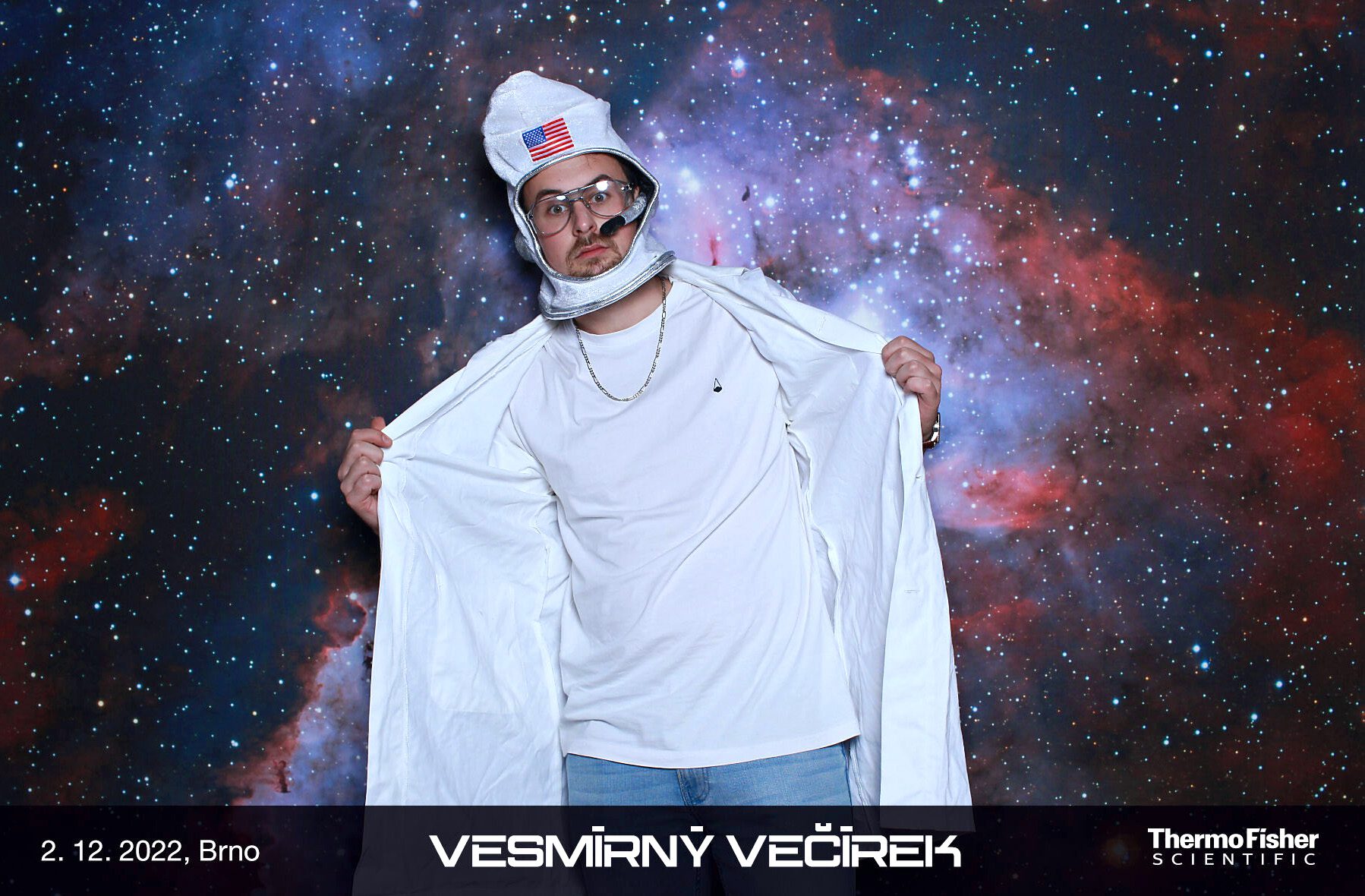fotokoutek-firemni-vecirek-thermo-fisher-scientific-vesmirny-vecirek-2-12-2022-809794