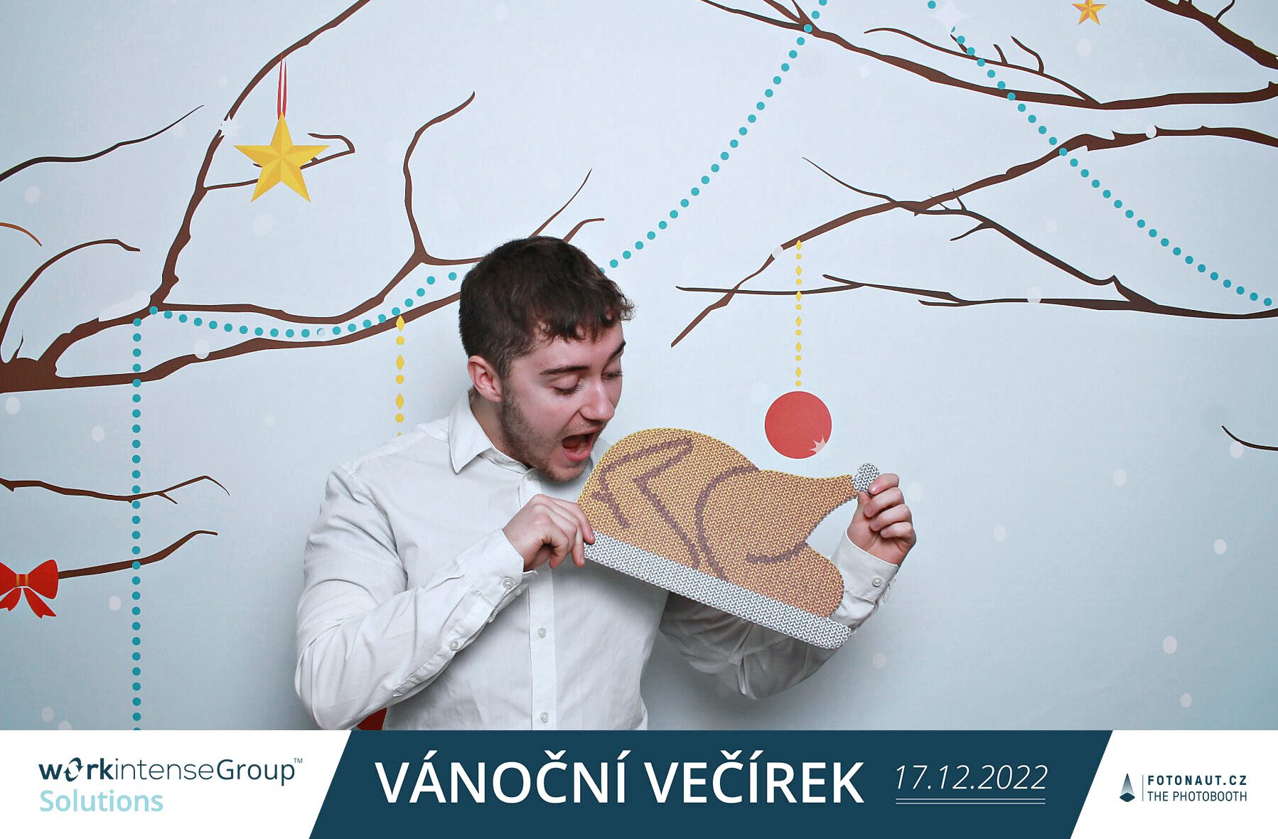 fotokoutek-firemni-vecirek-vanocni-vecirek-workintensegroup-solutions-vanocni-vecirek-17-12-2022-820451