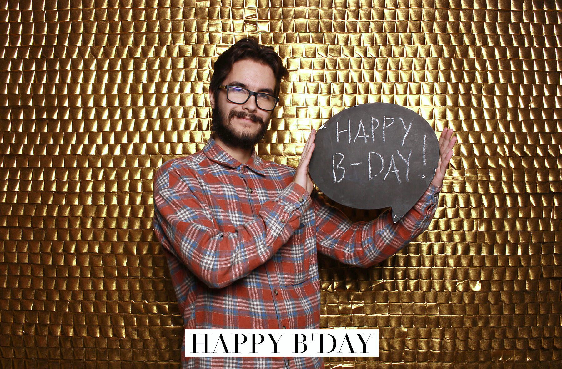 fotokoutek-oslava-happy-bday-8-3-2023-835742